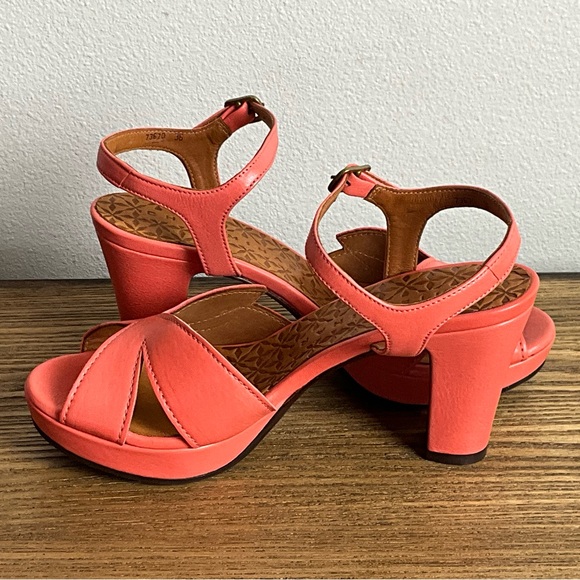 Chie Mihara Ebisa Coral Heeled Sandals, New in Box - Picture 4 of 8